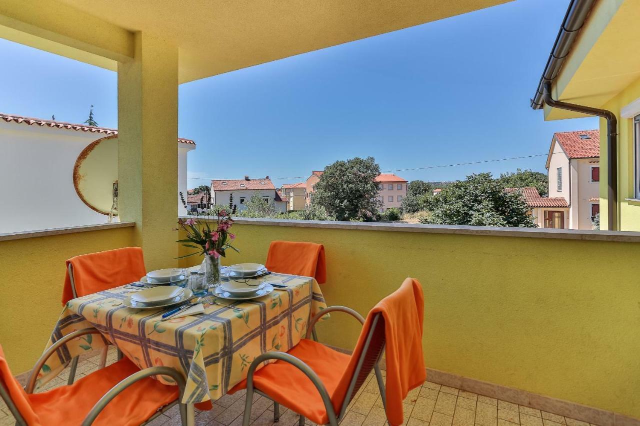 Apartments Dora Victoria Dream Medulin Exterior foto